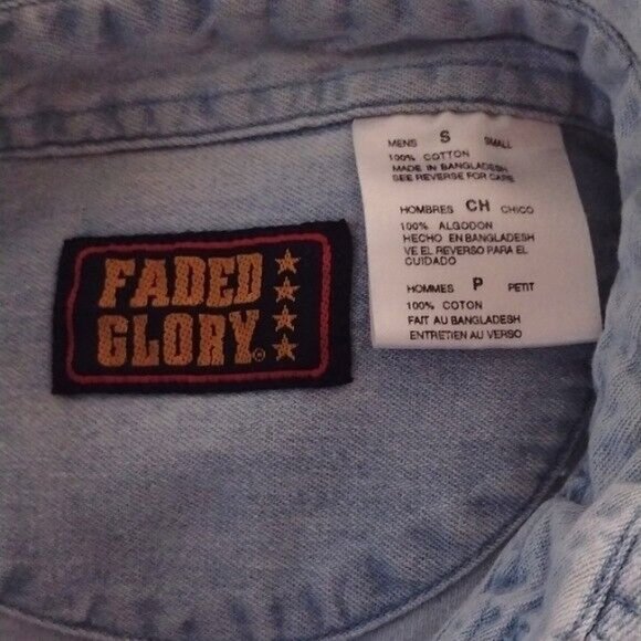 Faded Glory Light Wash Worn Look Y2K Short Sleeve Button Up Shirt Men Small - Picture 8 of 8